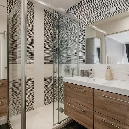 Courcelles Etoile Apartamento