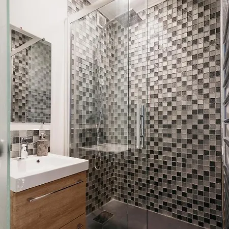Courcelles Etoile Apartamento París
